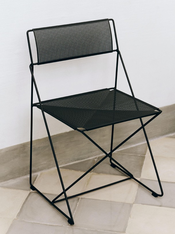 chaise x-linea noir di fieno nero
